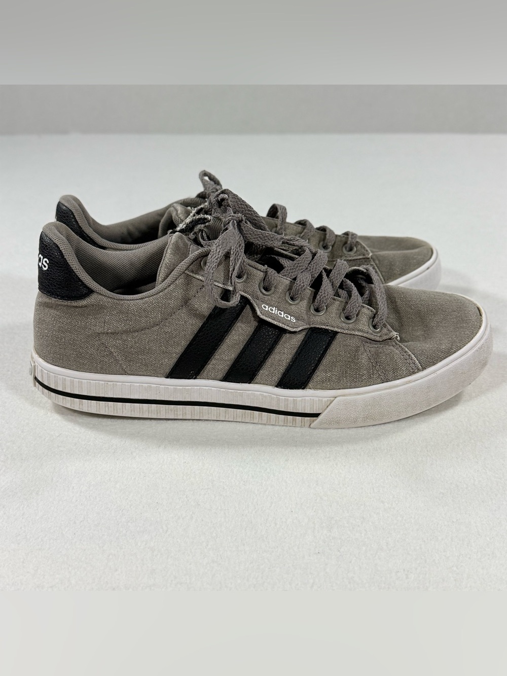 Adidas Daily 3.0 Men's Sneakers Washed Gray Canvas Casual Shoes Size 8 See Photo
